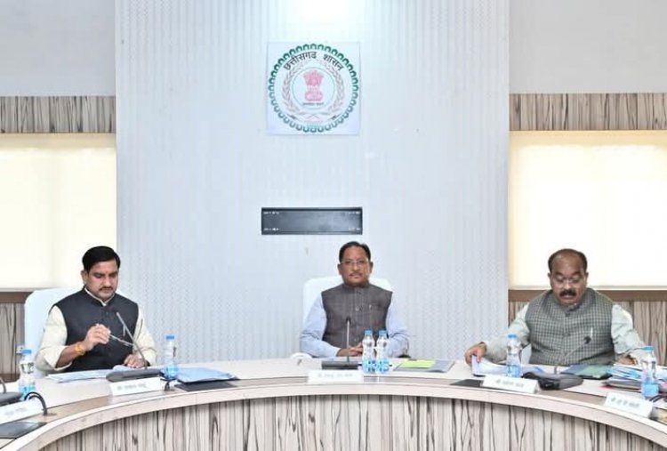 मुख्यमंत्री श्री विष्णु देव साय ने की नगरीय निकायों की समीक्षा: बिलासपुर के विकास कार्यों को समय पर पूरा करने के कड़े निर्देश