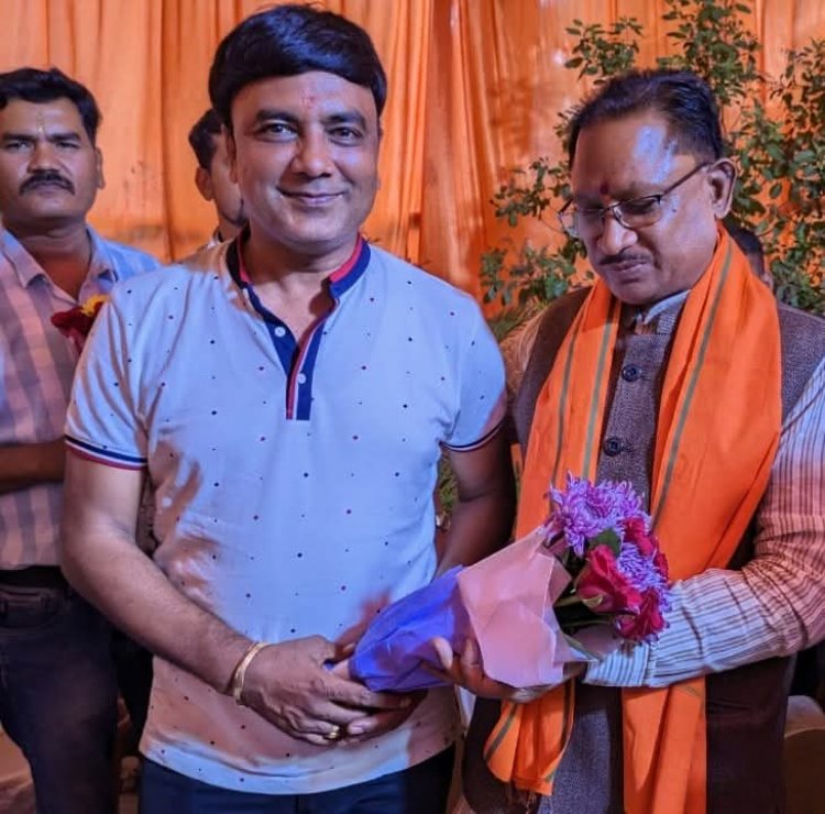 संगठन की मजबूती पर जोर: खुटीटोली शक्ति केंद्र में मंडल प्रभारी गणेश जैन ने ली महत्वपूर्ण बैठक