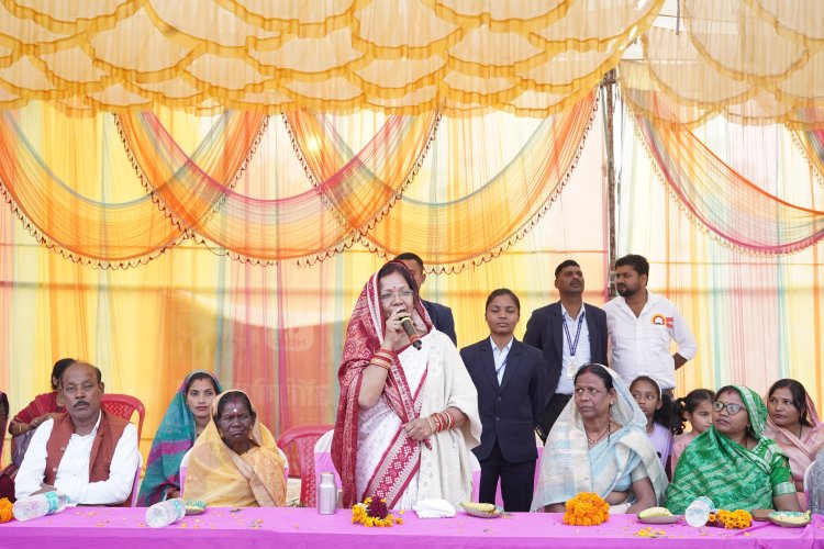 लावाकेरा क्रिकेट का रोमांचक अंत: टांगरगांव बना चैंपियन, मुख्यमंत्री की धर्मपत्नी श्रीमती कौशल्या साय ने बढ़ाया खिलाड़ियों का उत्साह