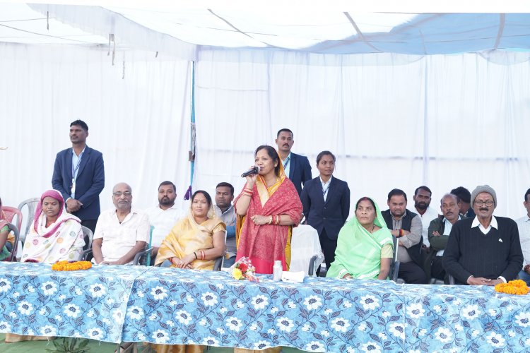 फुटबॉल के महामुकाबले में फरसाबहार का कब्जा: पेनल्टी शूटआउट में जशपुर को दी शिकस्त, मुख्य अतिथि कौशल्या साय ने किया पुरस्कृत