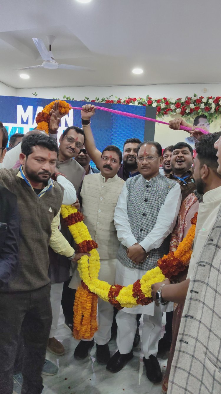 छत्तीसगढ़ में सुशासन का 'साय' युग: विष्णु देव साय के नेतृत्व में विकास की नई ऊंचाइयों पर प्रदेश