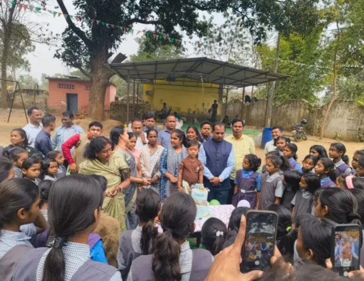 सादगी और सेवा की मिसाल: जिला पंचायत अध्यक्ष सालिक साय ने शासकीय स्कूल में मनाया बेटे का जन्मदिन