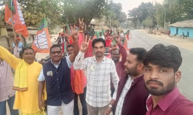 युवा जोश के साथ कांसाबेल पहुंचे विजय आदित्य सिंह जूदेव; बटईकेला से निकली भव्य बाइक रैली