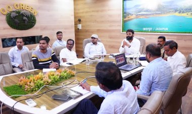 जशपुर में ईंधन और उर्वरकों की आपूर्ति सामान्य: कलेक्टर ने की अफवाहों से दूर रहने की अपील