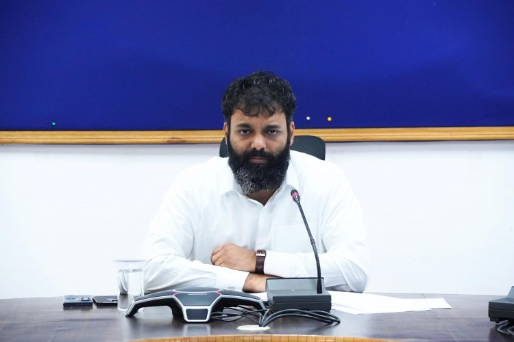 जशपुर: भ्रूण लिंग जांच पर कलेक्टर की सख्त चेतावनी, दोषी अस्पतालों पर होगी सीधे FIR