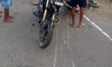 कांसाबेल-बगीचा स्टेट हाईवे पर दो स्पोर्ट्स बाइकों में भीषण भिड़ंत, एक युवक का पैर कुचला, हालत गंभीर