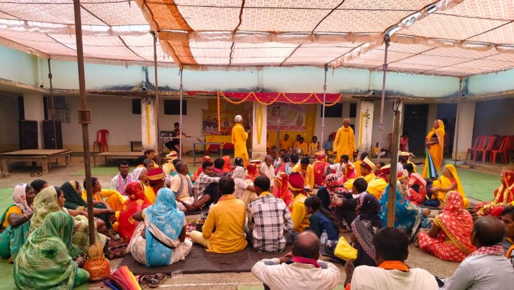 मुख्यमंत्री कन्या विवाह योजना: कांसाबेल में गूँजी शहनाई, 12 जोड़े परिणय सूत्र में बंधे