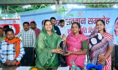 गुरु व्यक्तित्व निर्माण और समाज के उत्थान में निभाते हैं अहम भूमिका: मंत्री लक्ष्मी राजवाड़े